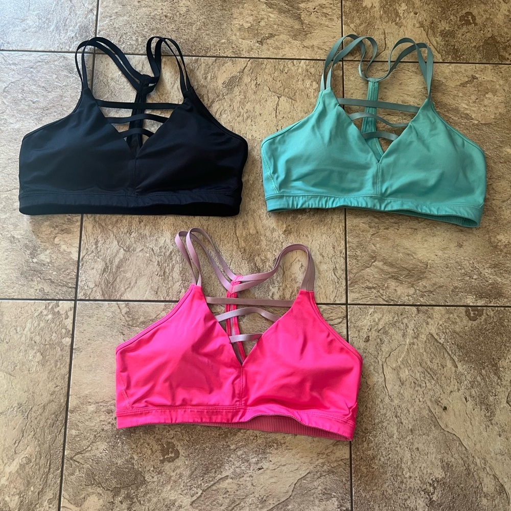 Pink,blue and black Victoria secret bras size medium